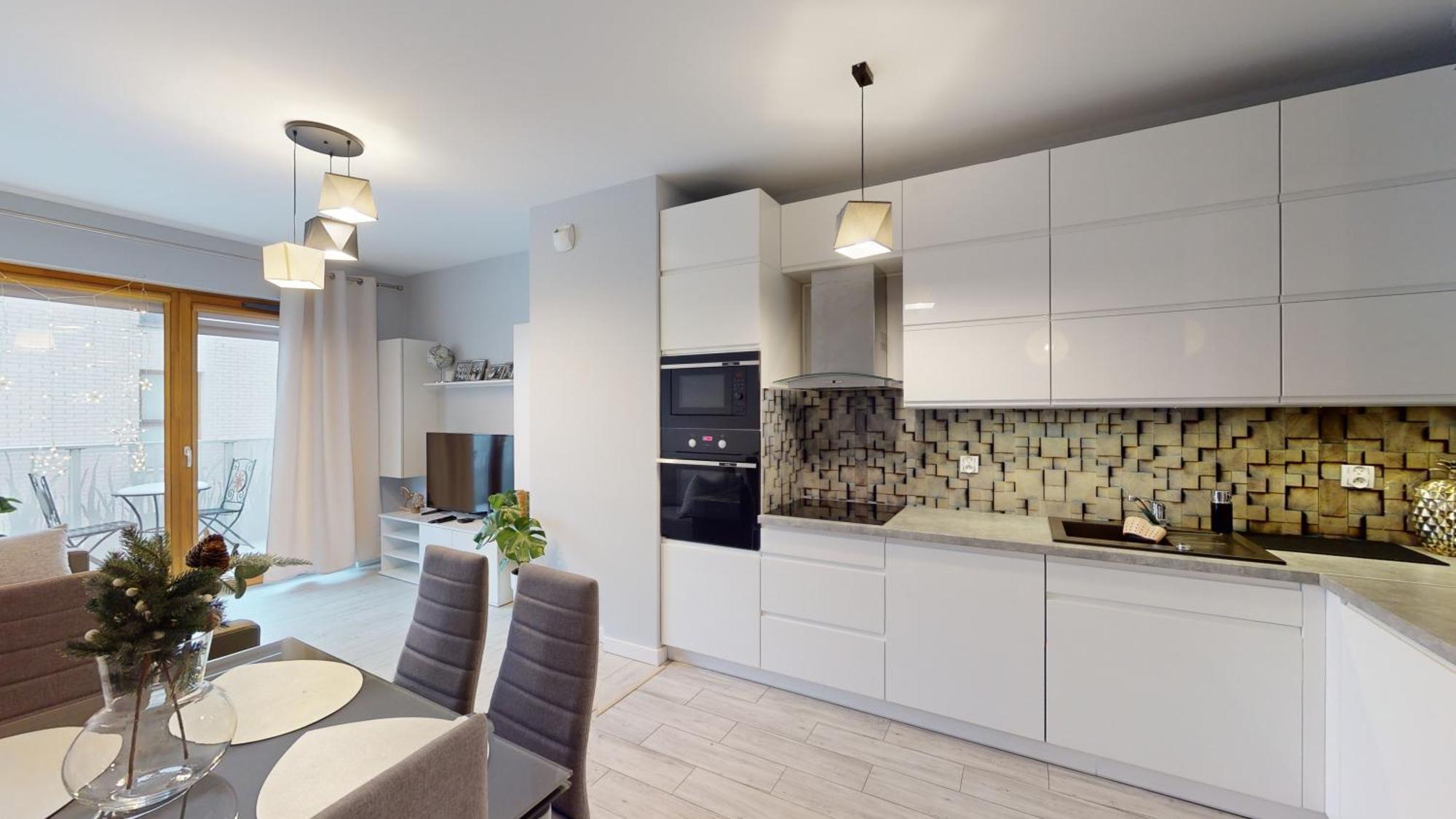 Family House Near The Market Square -Perfect For Family & Business Stays - Ksiecia Witolda Street 500 Steps To Market Square - 2 Bedrooms,2 Parking Places Apartment *