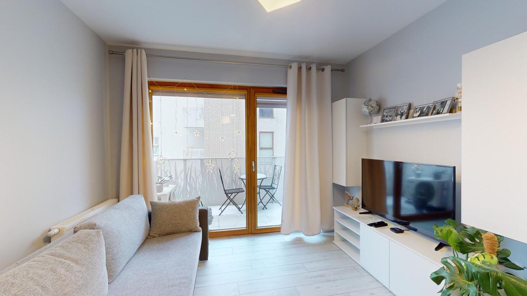 Family House Near The Market Square -Perfect For Family & Business Stays - Ksiecia Witolda Street 500 Steps To Market Square - 2 Bedrooms,2 Parking Places Apartment *